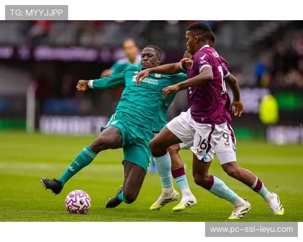 业余联赛效仿英超战术,长传冲吊打法在基层回潮 业余联赛效仿英超战术,长传冲吊打法在基层回潮